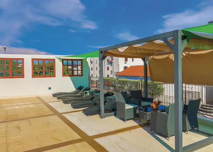 One-bedroom In Okrug Gornji *