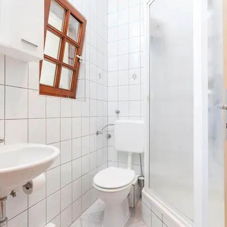 Apartment One-bedroom In Okrug Gornji Trogir